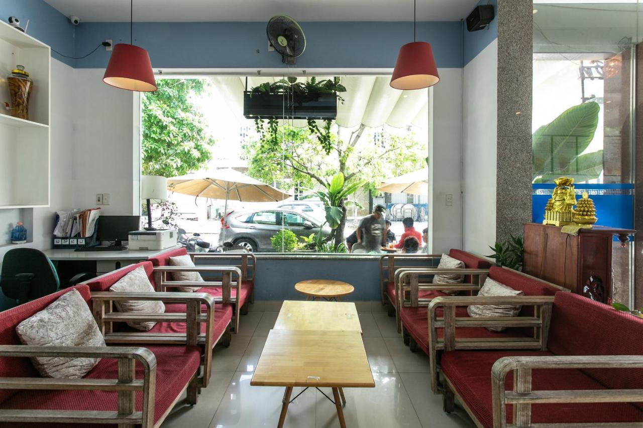 Oyo 557 Phi Yen Hotel Đà Nẵng Extérieur photo